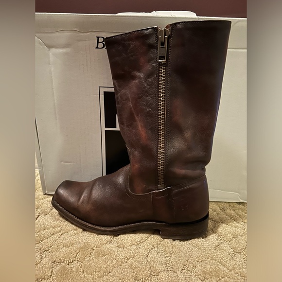 Women’s Frye Moto Boot size 9.5 - Picture 1 of 4